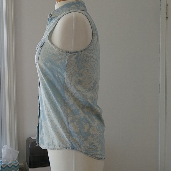 Mudd Cotton Sleeveless Top With Snap Buttons Size Small - Picture 3 of 8